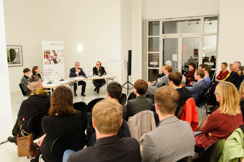 Zeitgemäße Kunst?!“ Veranstaltung am 29.Oktober 2013 im n.b.k.