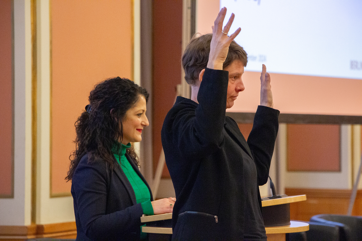 Senatorin Cansel Kiziltepe