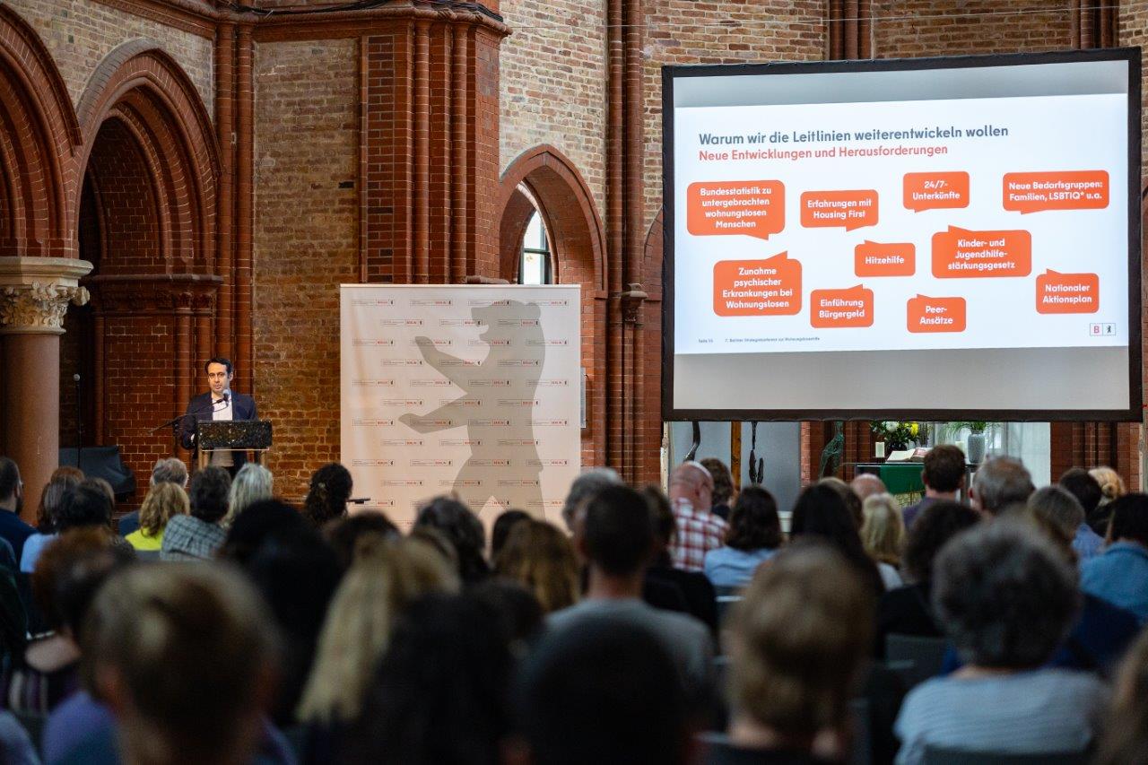 Sozialstaatssekretär Aziz Bozkurt erläutert, warum wir die Leitlinien weiterentwickeln wollen.