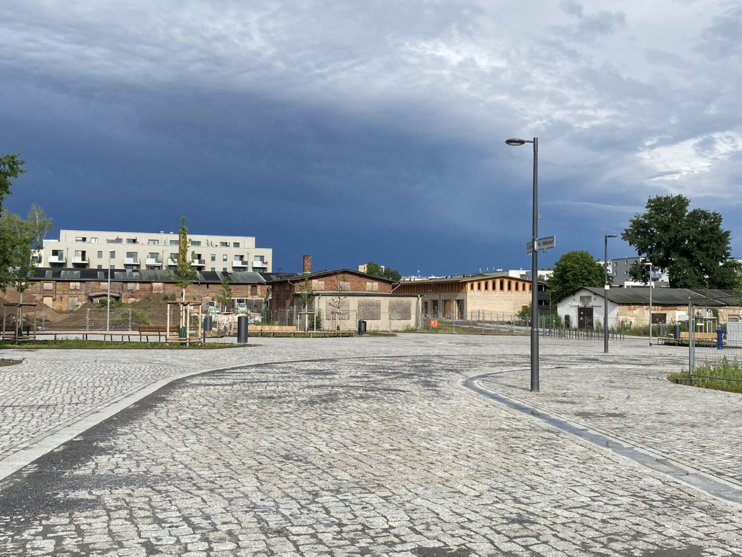 Gut Hellersdorf, ungenutzte Gebäude