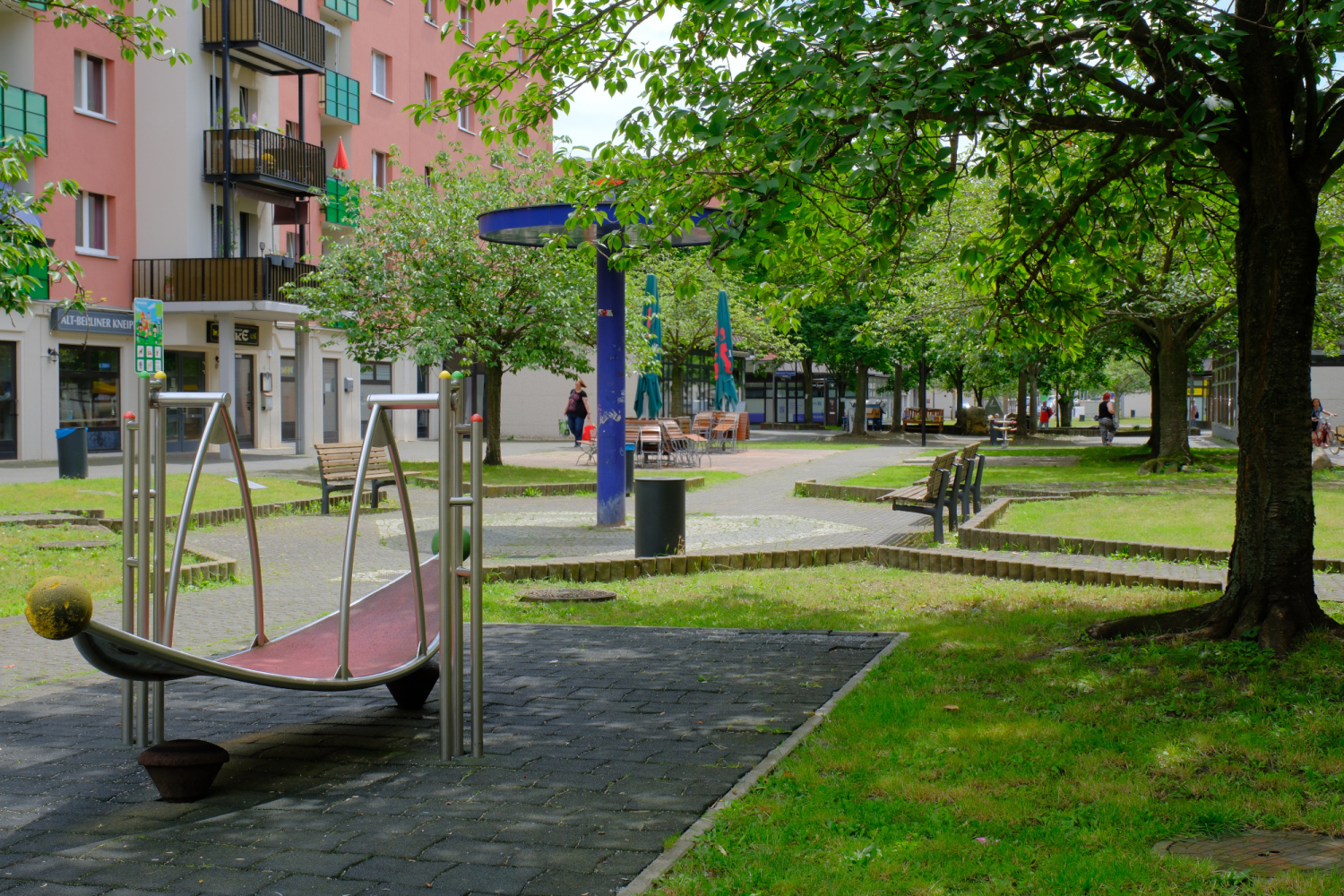 Hellersdorfer Promenade