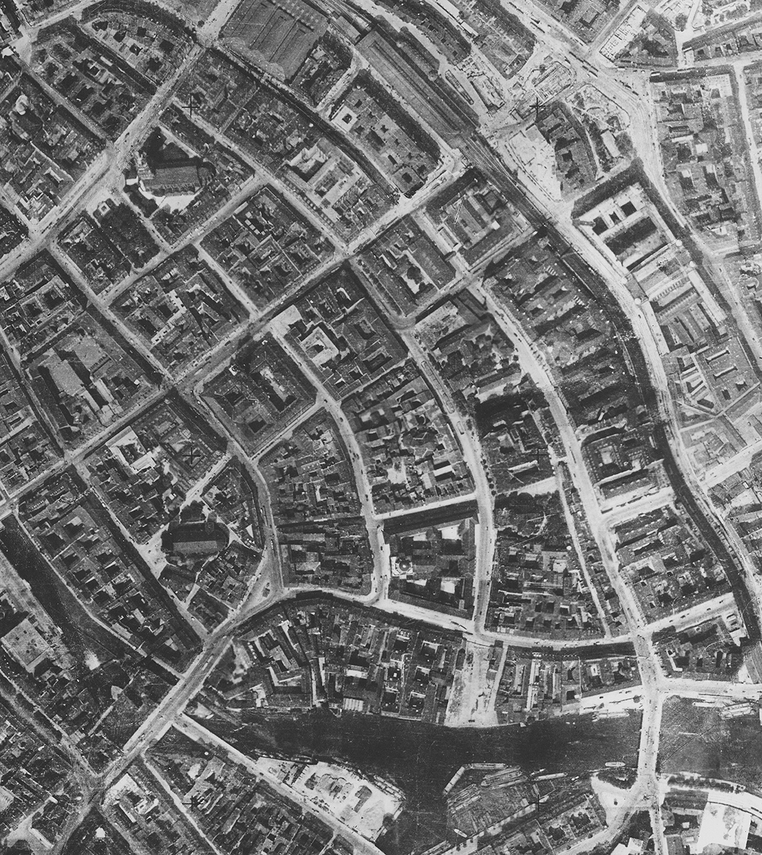 Luftbild vom Molkenmarkt (1928)