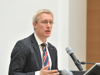 Prof. Dr. Benjamin-Immanuel Hoff, Staatssekretär für Gesundheit, Umwelt und Verbraucherschutz