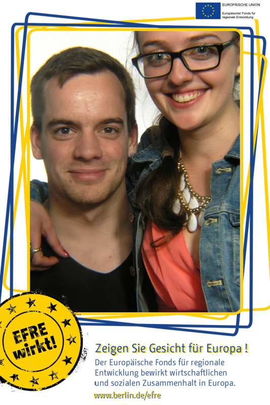 Eine Frau und ein Mann im Fotoboxrahmen EFRE: Zeigen Sie Gesicht für Europa!
