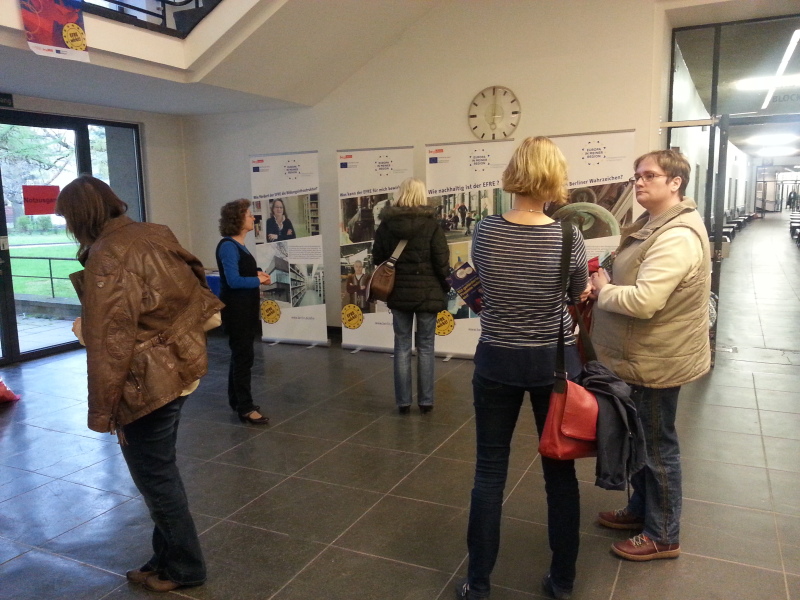 Im Rahmen der Fotoausstellung wurden weitere geförderte Projekte vorgestellt