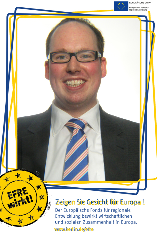 Ein Mann im Fotoboxrahmen EFRE: Zeigen Sie Gesicht für Europa!