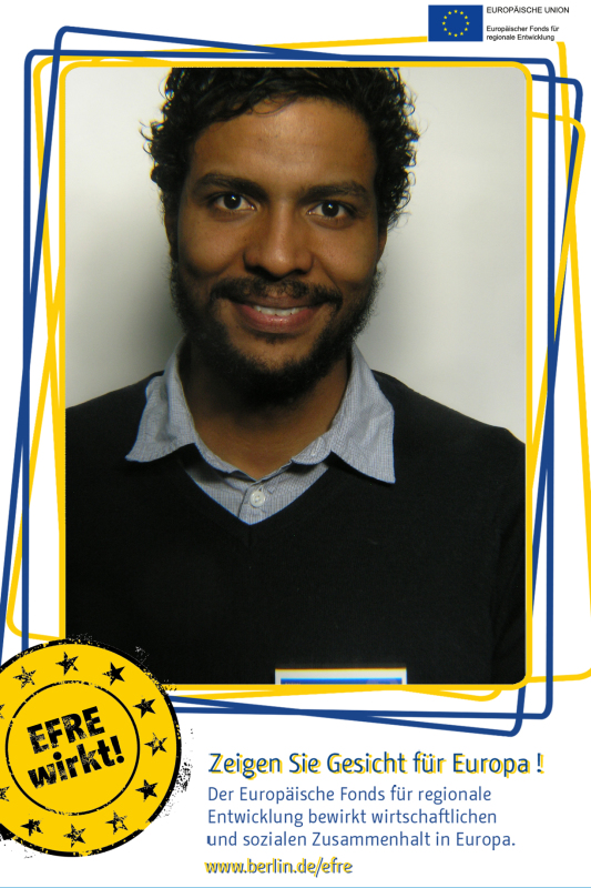 Ein Mann im Fotoboxrahmen EFRE: Zeigen Sie Gesicht für Europa!