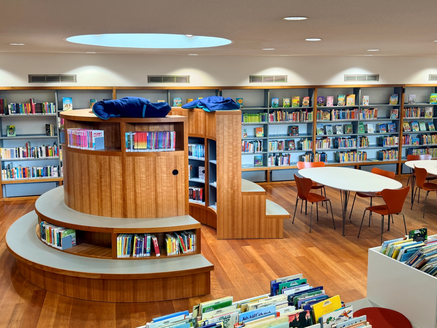 Kinderbereich in der Bibliothek am Luisenbad