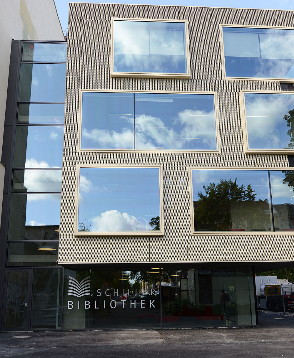 Schiller-Bibliothek-Fassade