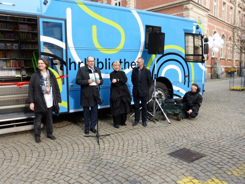 Reden von der Fachbereichsleitung Frau Schmidt, Stadtrat Hanke und Leiterin der Fahrbibliothek Frau Böhle