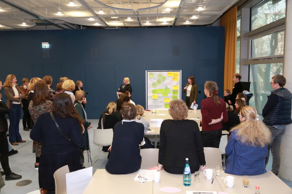 Arbeitsgruppe 4