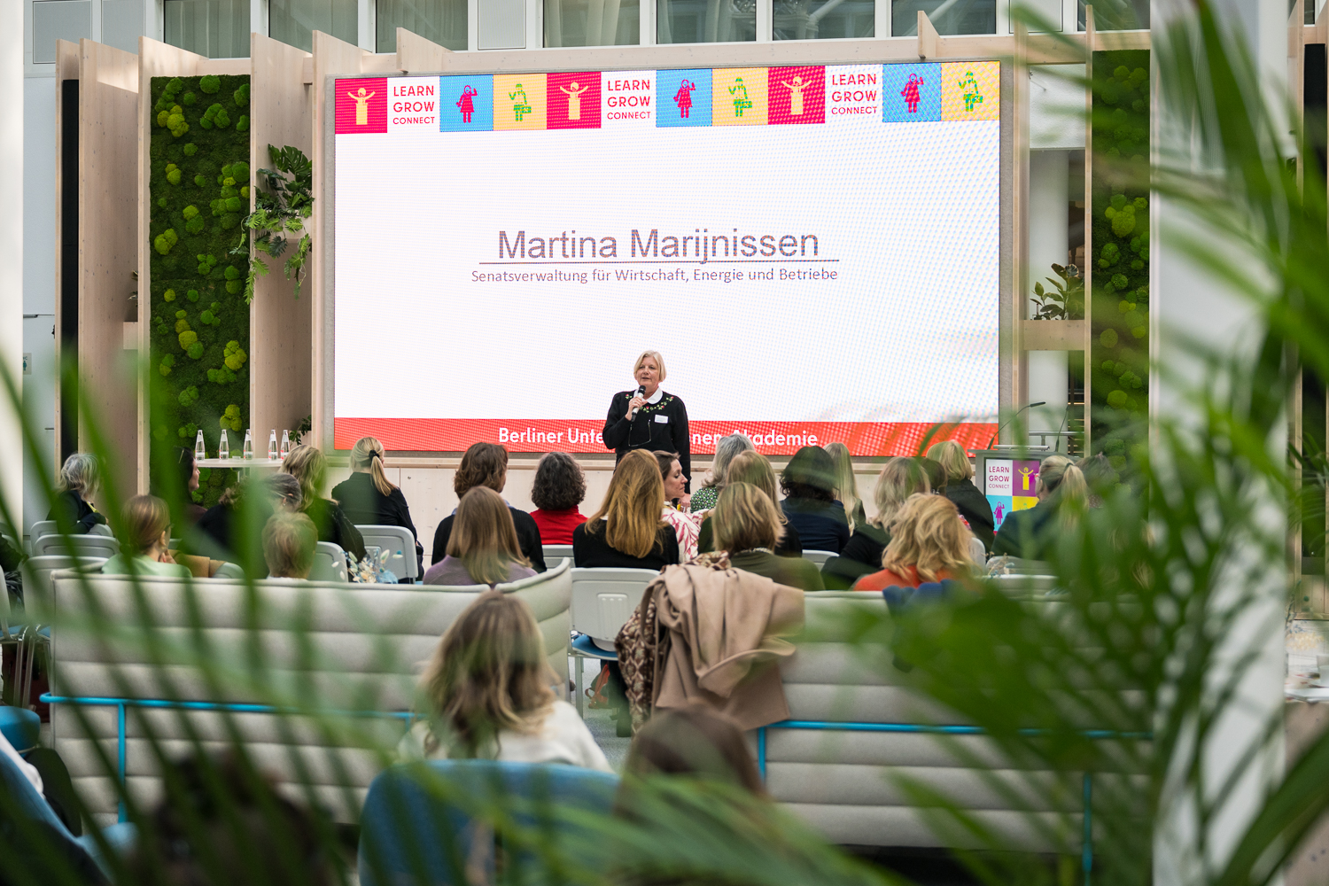 Berliner Unternehmerinnen-Akademie „Wachstum mit Wirkung"
