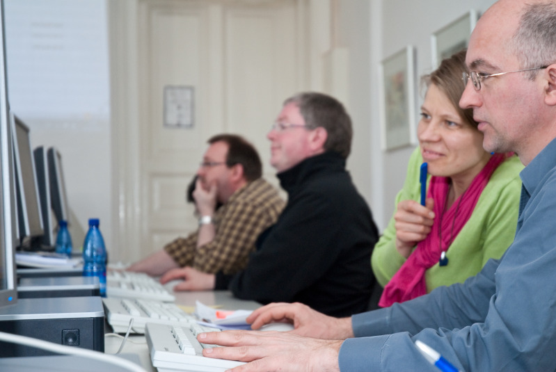 Im Kurs "Datenbanken mit Access" an der Volkshochschule Pankow