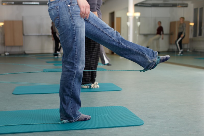 Im Kurs "Rückenwohl und kreuzfidel" an der Volkshochschule Pankow