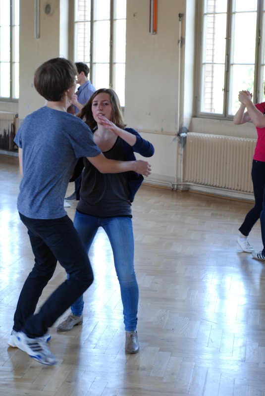 Im Tanzkkurs an der Volkshochschule Pankow
