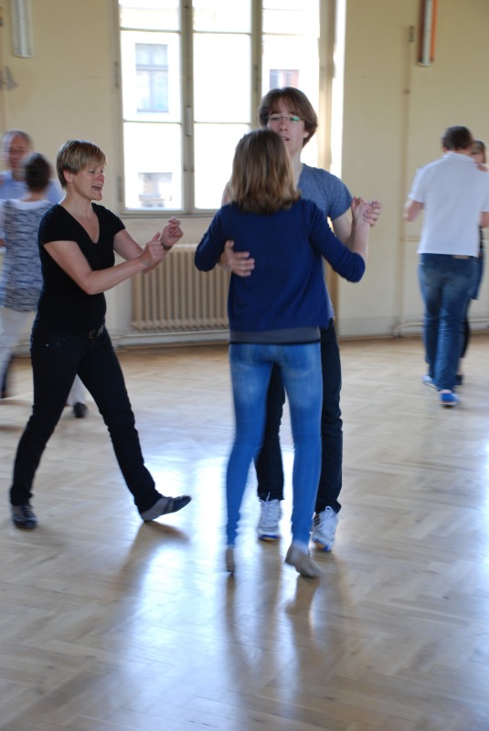 Im Tanzkkurs an der Volkshochschule Pankow