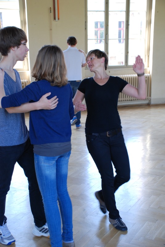 Im Tanzkkurs an der Volkshochschule Pankow