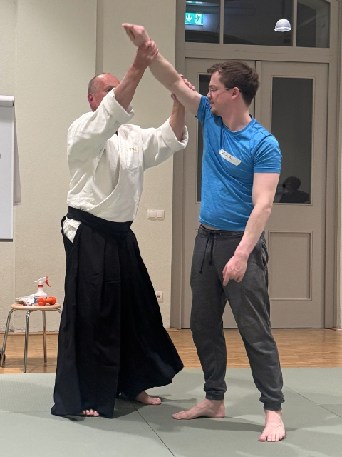 Aikidotechnik Ikkyo - Bewegungsabfolge Phase 1
