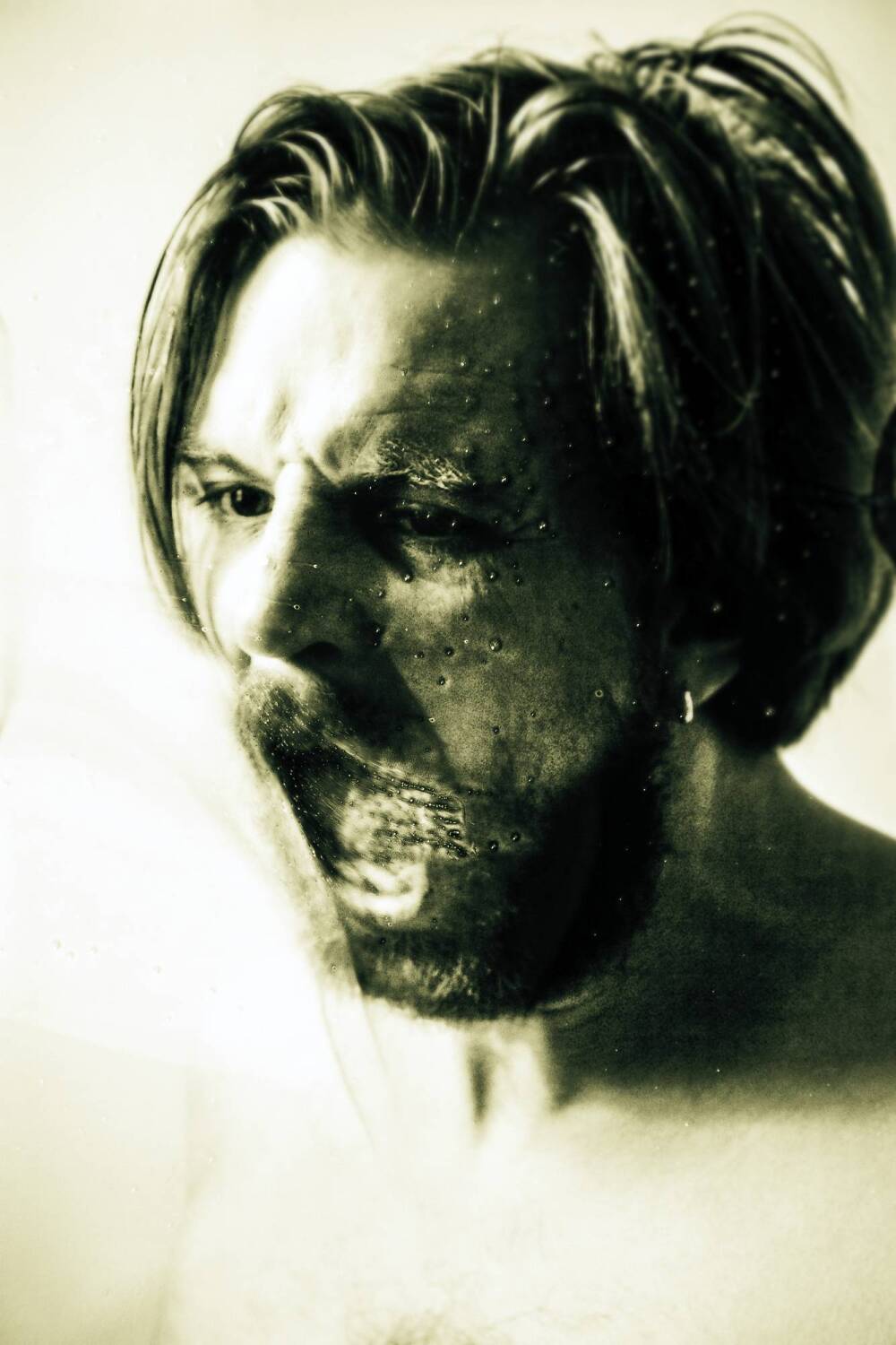 Inter Corpus aus Leib 